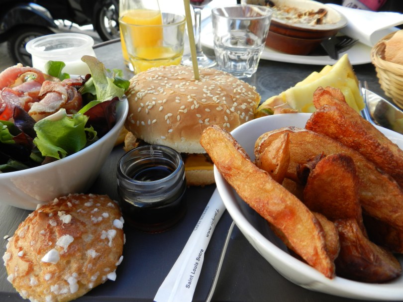 Indulge in a great Sunday brunch!