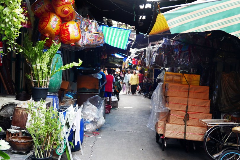 12. chinese market 3